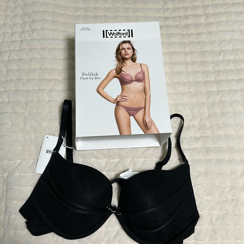 Wolford black bra